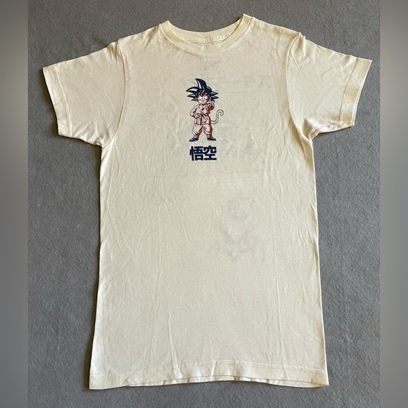 Dragon Ball GT Goku T-Shirt Men’s XS Beige Anime Graphic Tee - Picture 1 of 6
